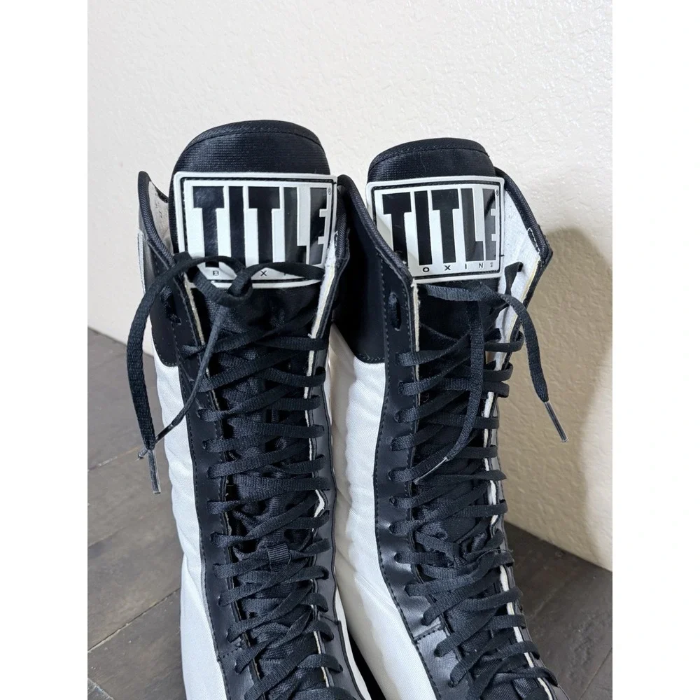 TITLE Boxing Hi-Top Speed-Flex Encore Boxing Shoes White Black Size 10 EU 44